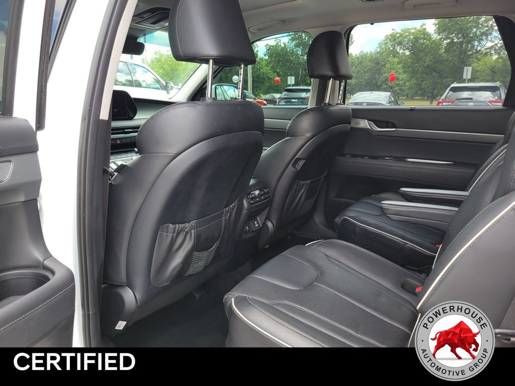 Used 2023 Hyundai Palisade SEL w/ Premium Package FWD image 17