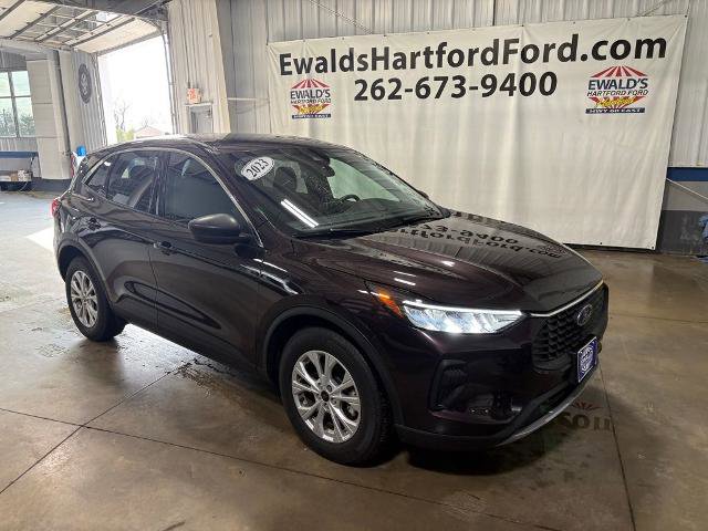 Certified 2023 Ford Escape Active image 2