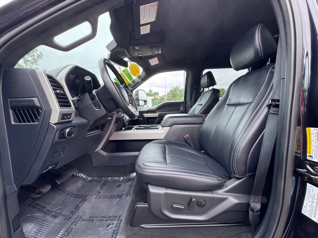 Certified 2022 Ford F350 Lariat w/ Lariat Ultimate Package AWD/4WD image 11