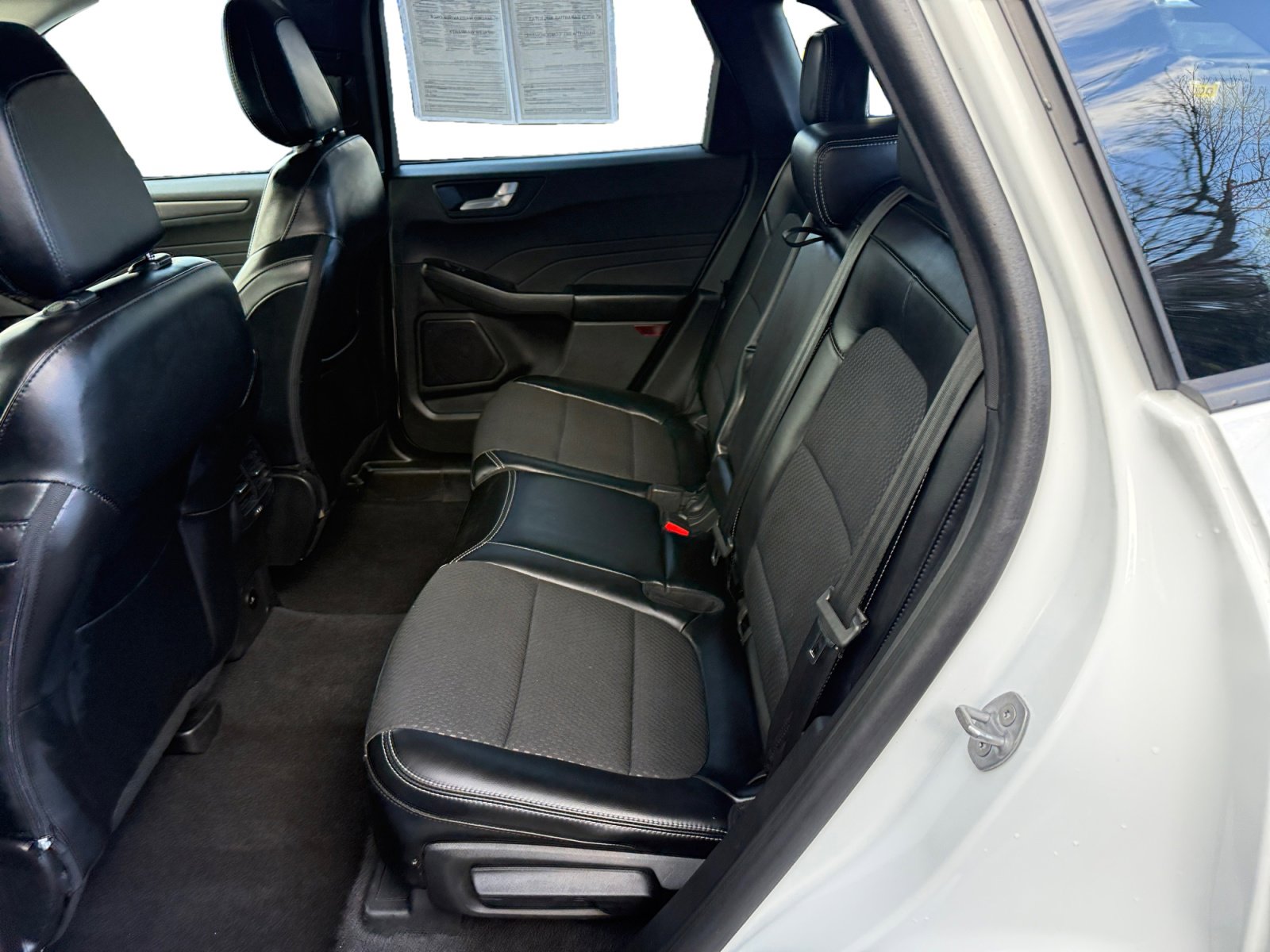 Certified 2023 Ford Escape SE image 16