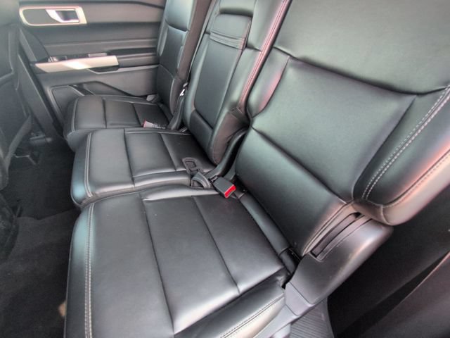 Certified 2023 Ford Explorer XLT w/ Equipment Group 202A AWD/4WD image 16