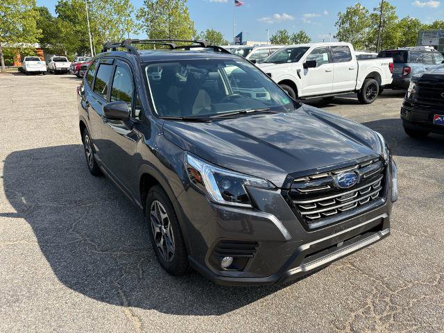 Used 2023 Subaru Forester Premium AWD/4WD image 3