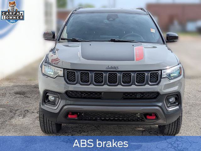 Used 2023 Jeep Compass Trailhawk AWD/4WD image 7
