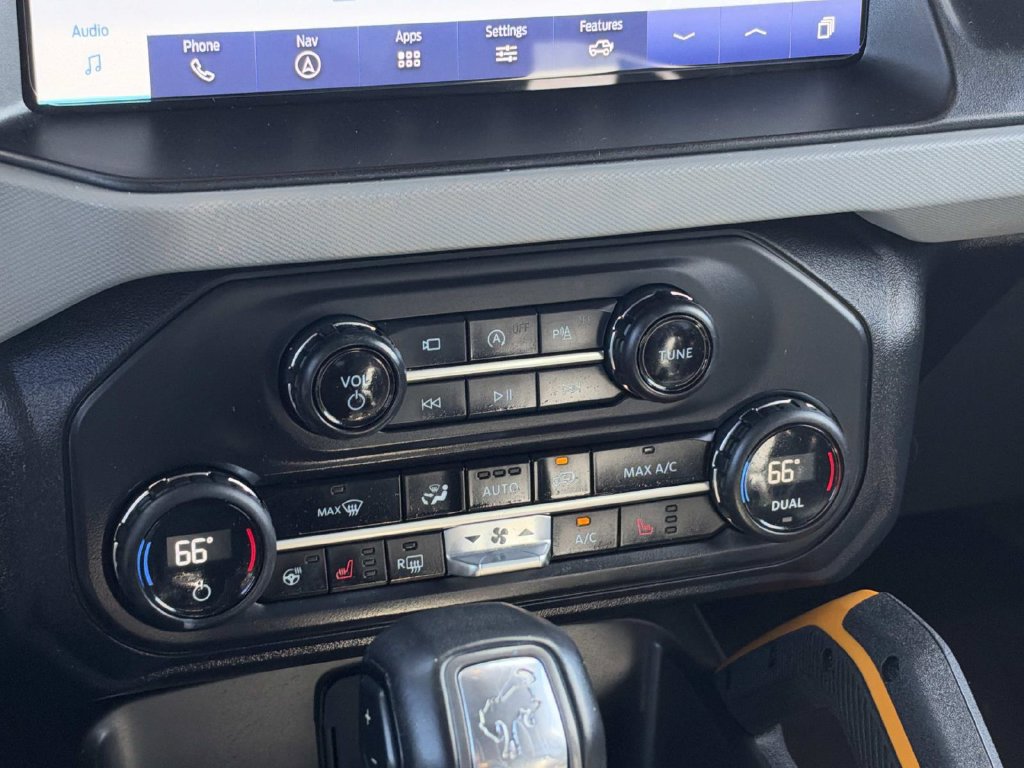 Certified 2023 Ford Bronco Badlands AWD/4WD image 16