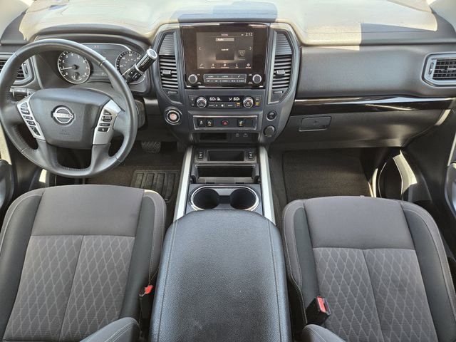 Used 2024 Nissan Titan SV w/ SV Convenience Package RWD image 24