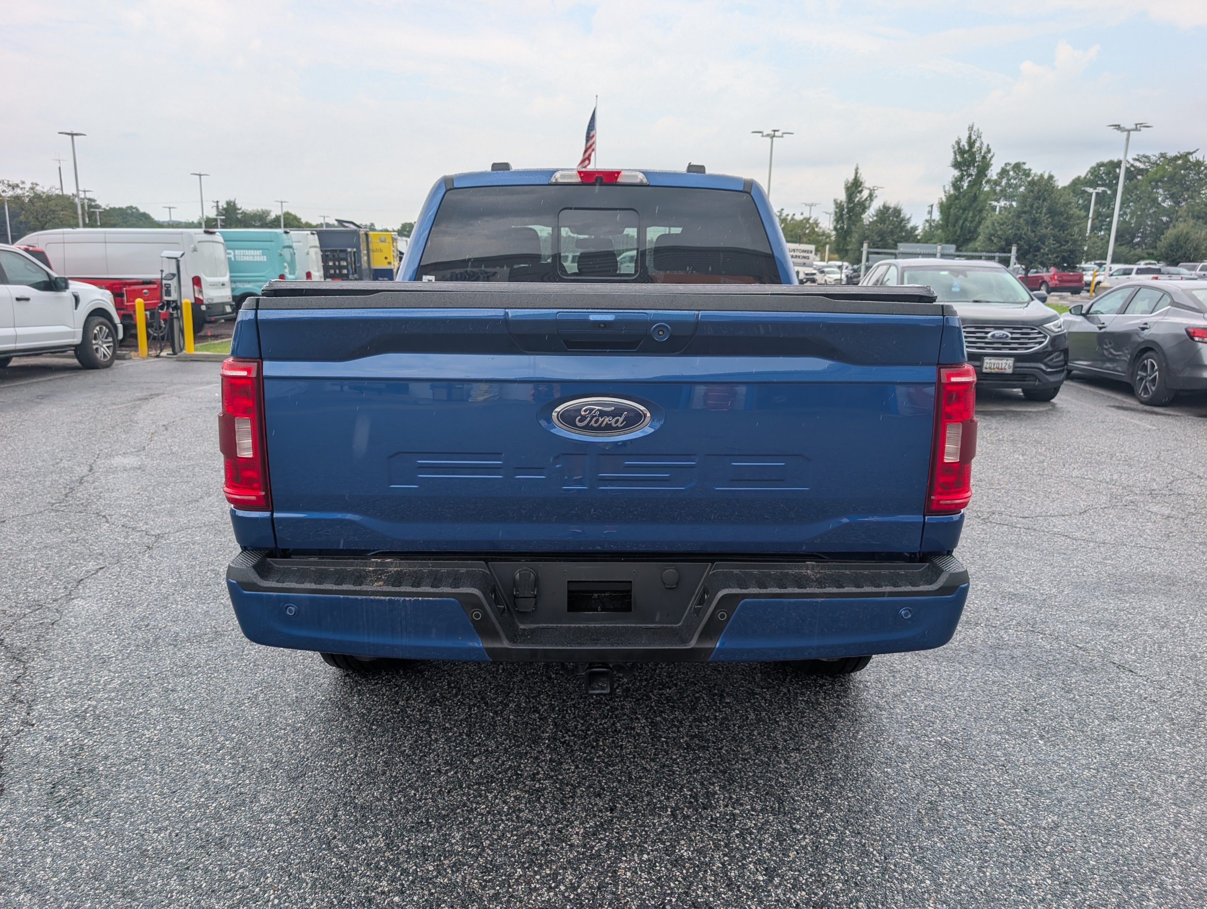 Certified 2022 Ford F150 XLT w/ Equipment Group 302A High AWD/4WD image 4