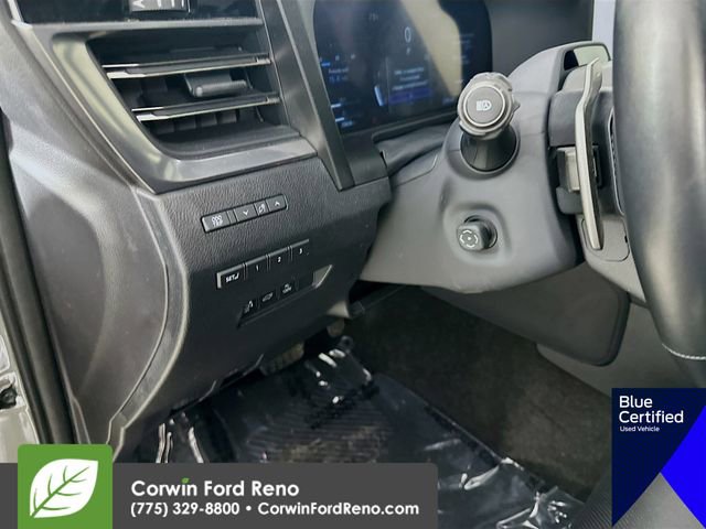 Used 2024 Lexus GX 550 AWD/4WD image 14