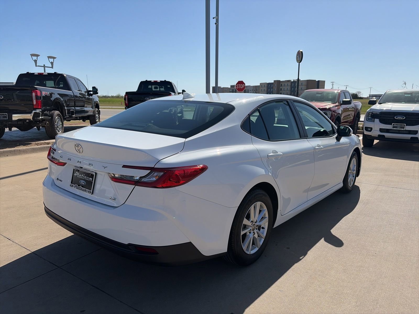 Used 2025 Toyota Camry LE image 6