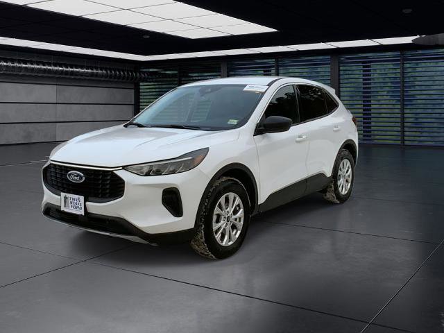 Certified 2024 Ford Escape Active image 3