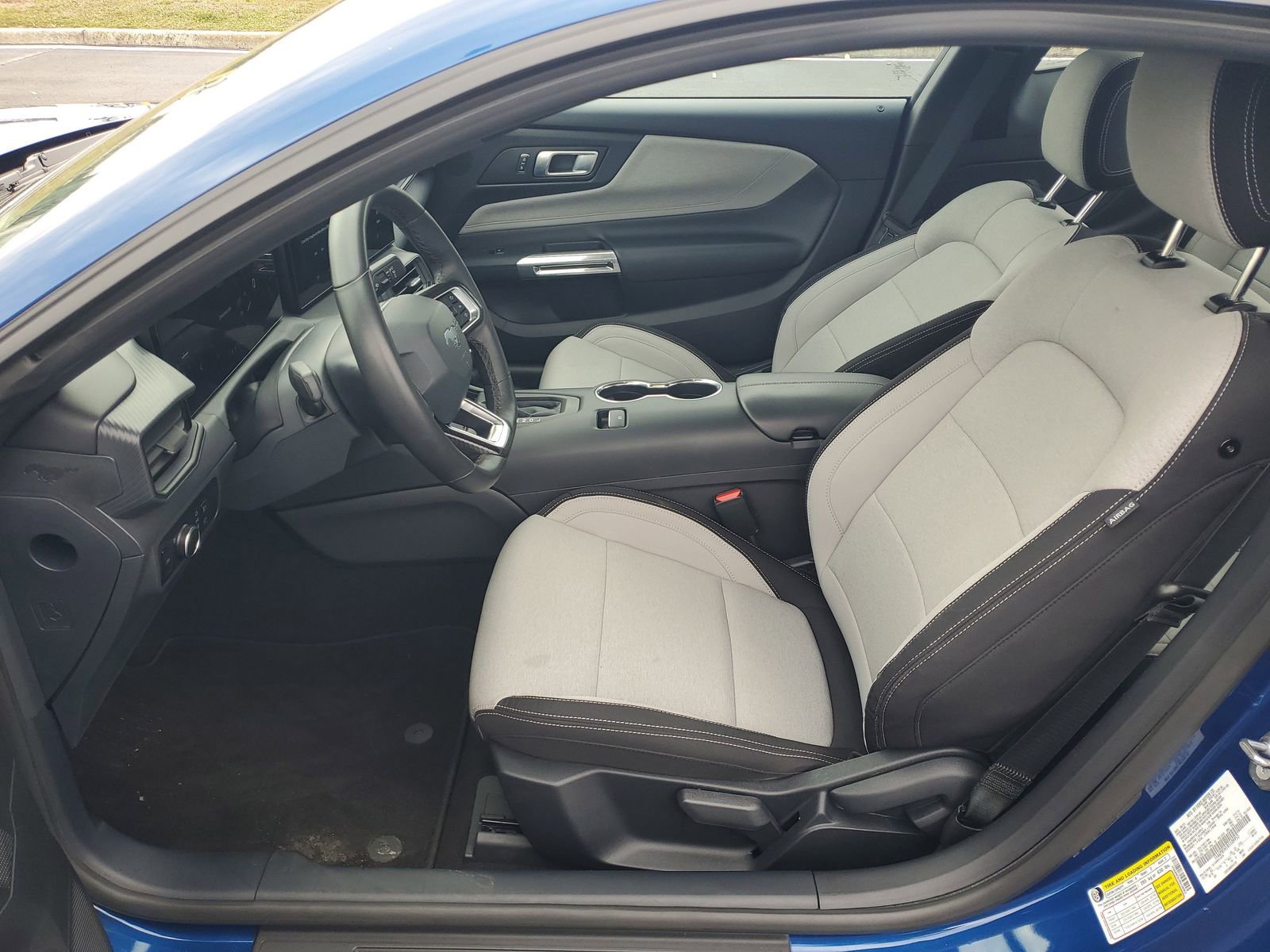 Certified 2024 Ford Mustang Coupe RWD image 11