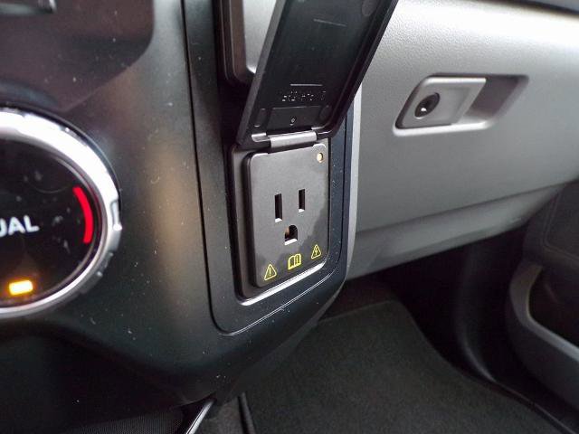 Certified 2023 Ford F150 XLT w/ Equipment Group 302A High image 23