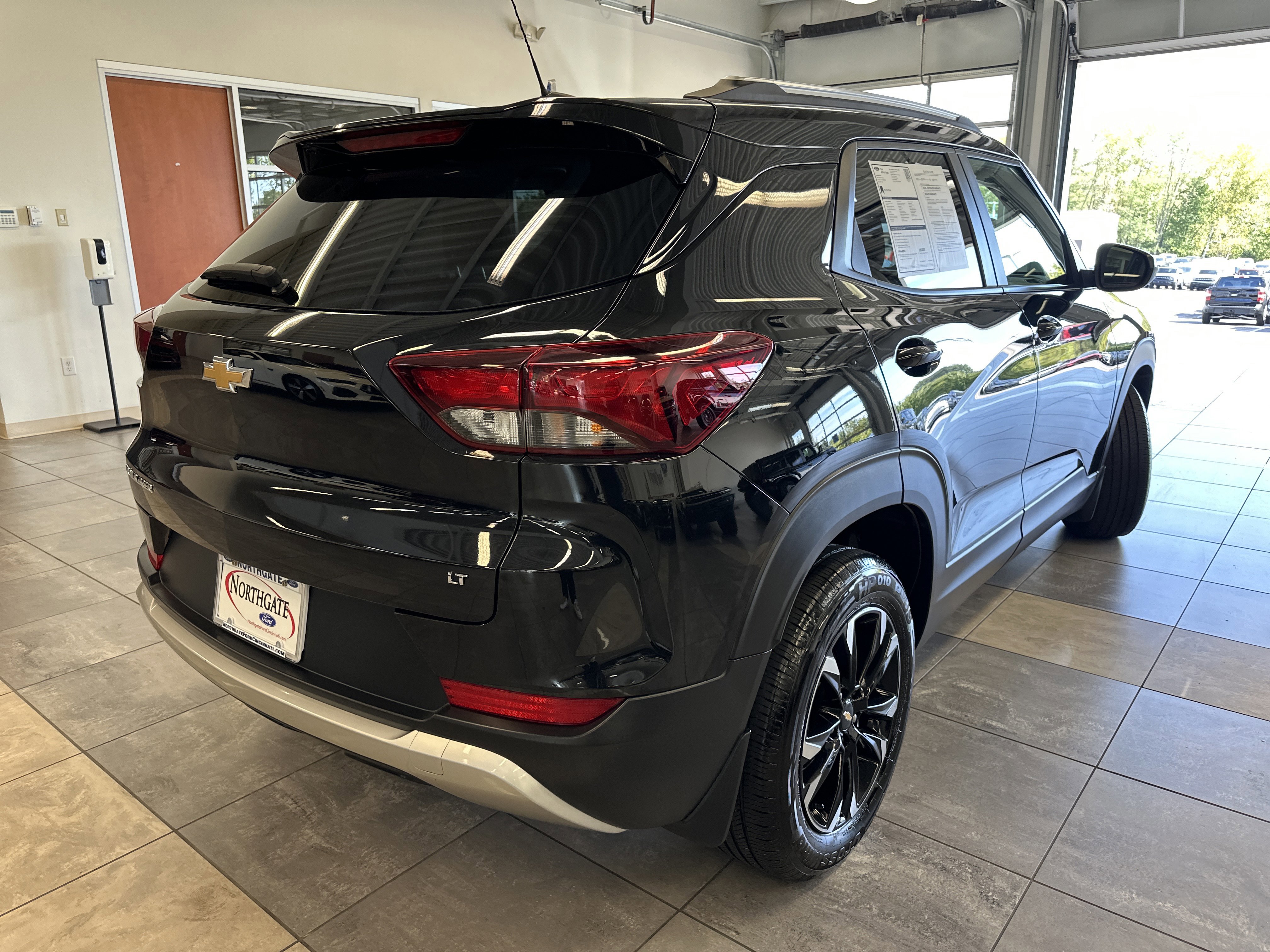 Used 2022 Chevrolet TrailBlazer LT image 5