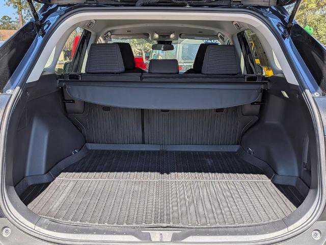 Used 2024 Toyota RAV4 LE image 12