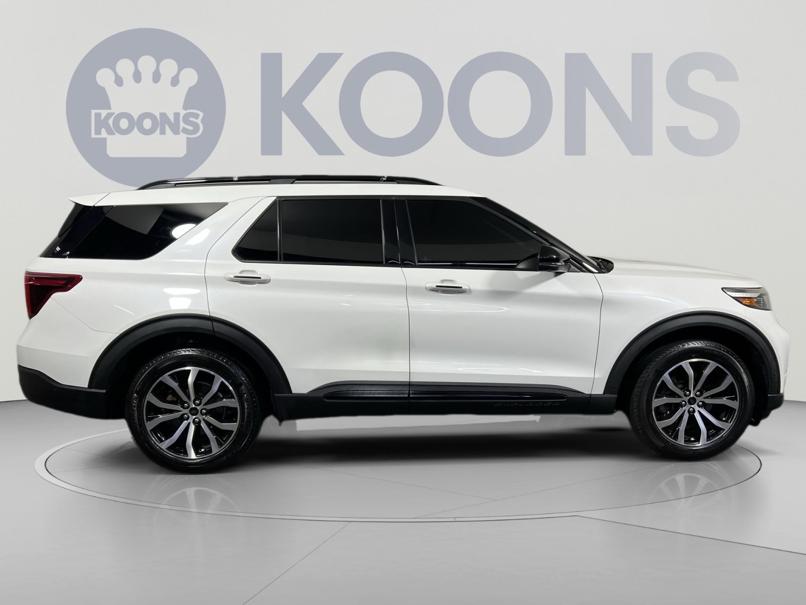 Certified 2020 Ford Explorer ST w/ Premium Technology Package AWD/4WD image 12
