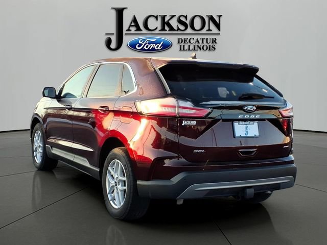 Certified 2023 Ford Edge SEL w/ Convenience Package AWD/4WD image 3