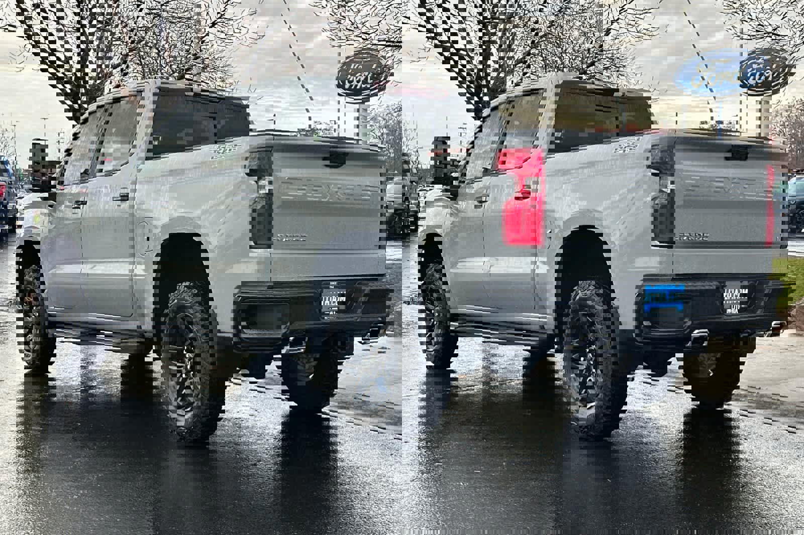 Used 2024 Chevrolet Silverado 1500 LT Trail Boss w/ Convenience Package II video 3