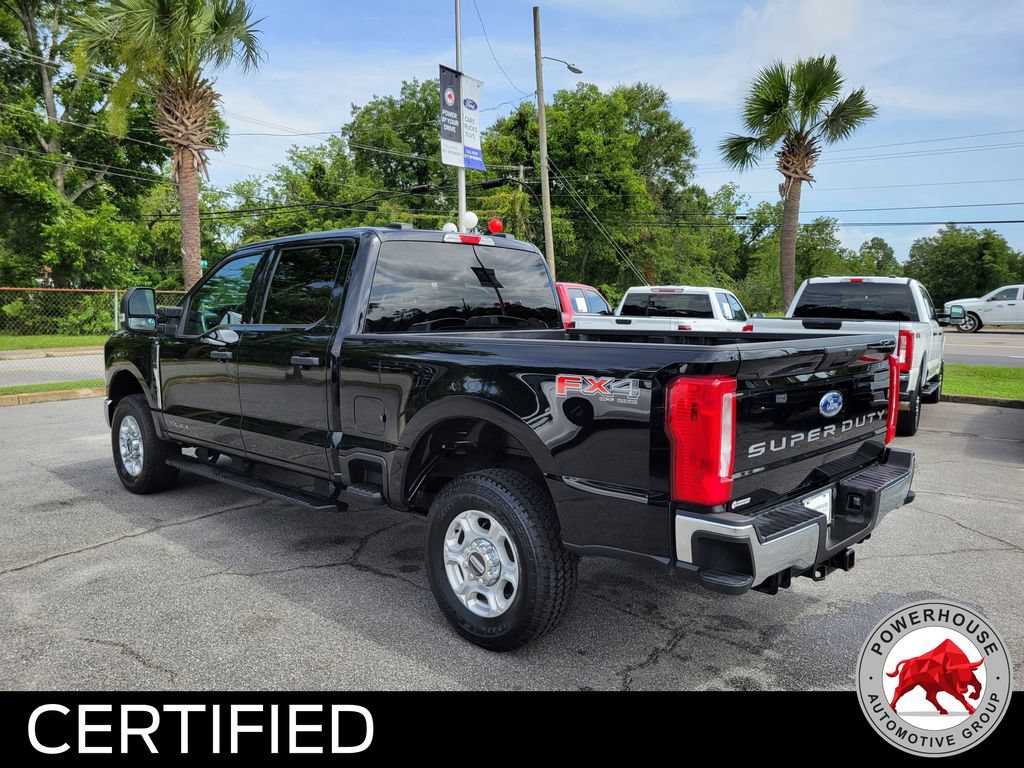 Certified 2025 Ford F250 XLT w/ FX4 Off-Road Package AWD/4WD image 3