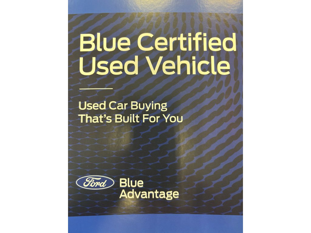 Used 2024 Nissan Rogue SV image 2