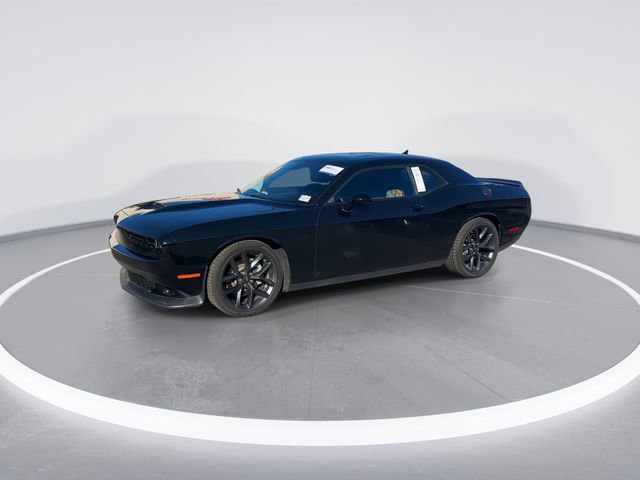 Used 2023 Dodge Challenger R/T w/ Plus Package image 2