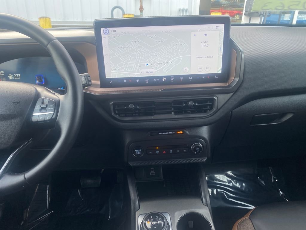 Certified 2025 Ford Bronco Sport Outer Banks w/ Outer Banks Tech Package+ image 24