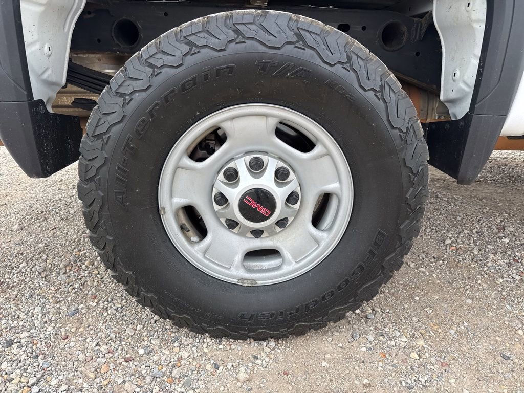 Used 2024 GMC Sierra 2500 Pro w/ Convenience Package image 13