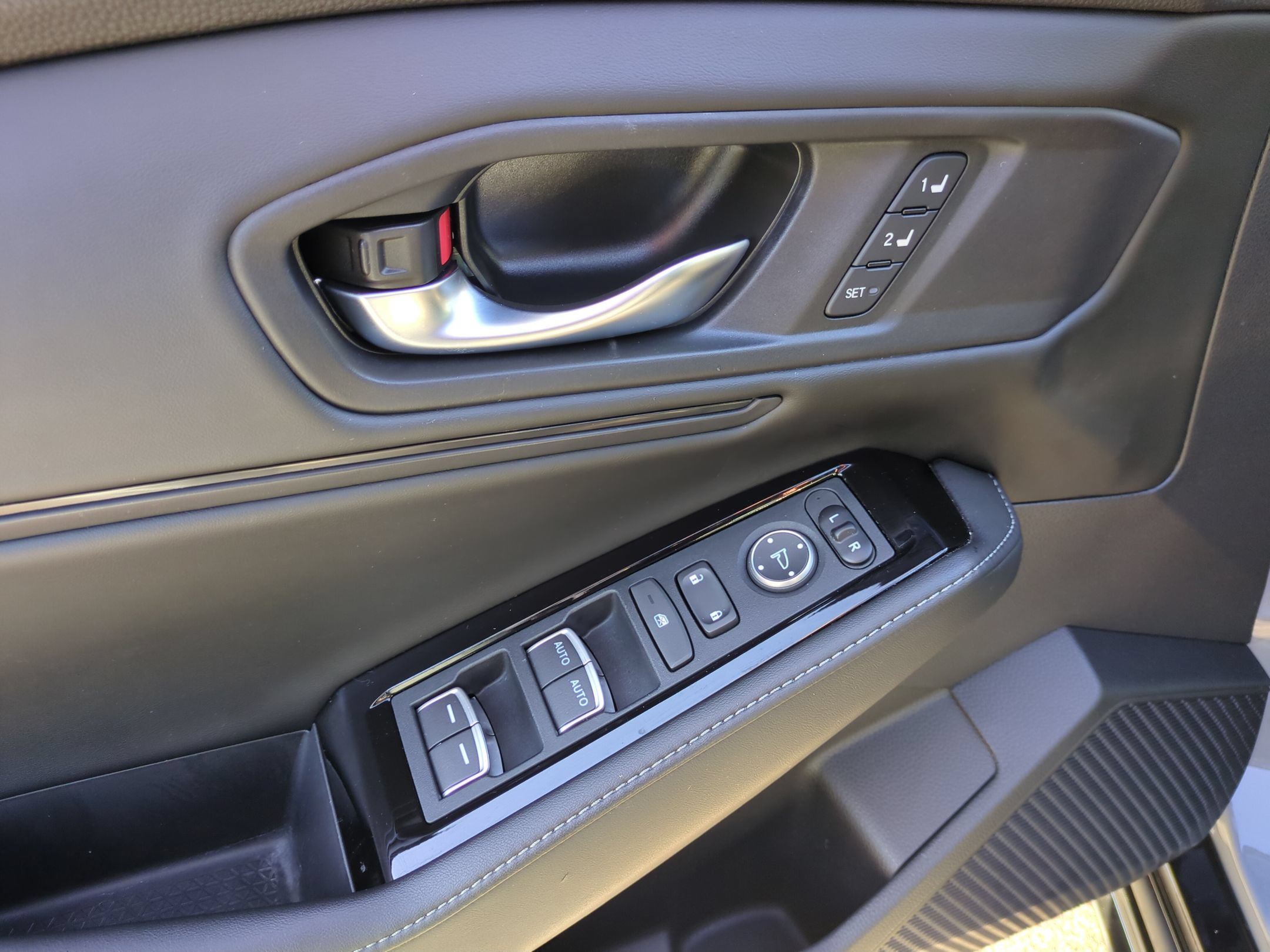 Used 2023 Honda Accord Touring image 14