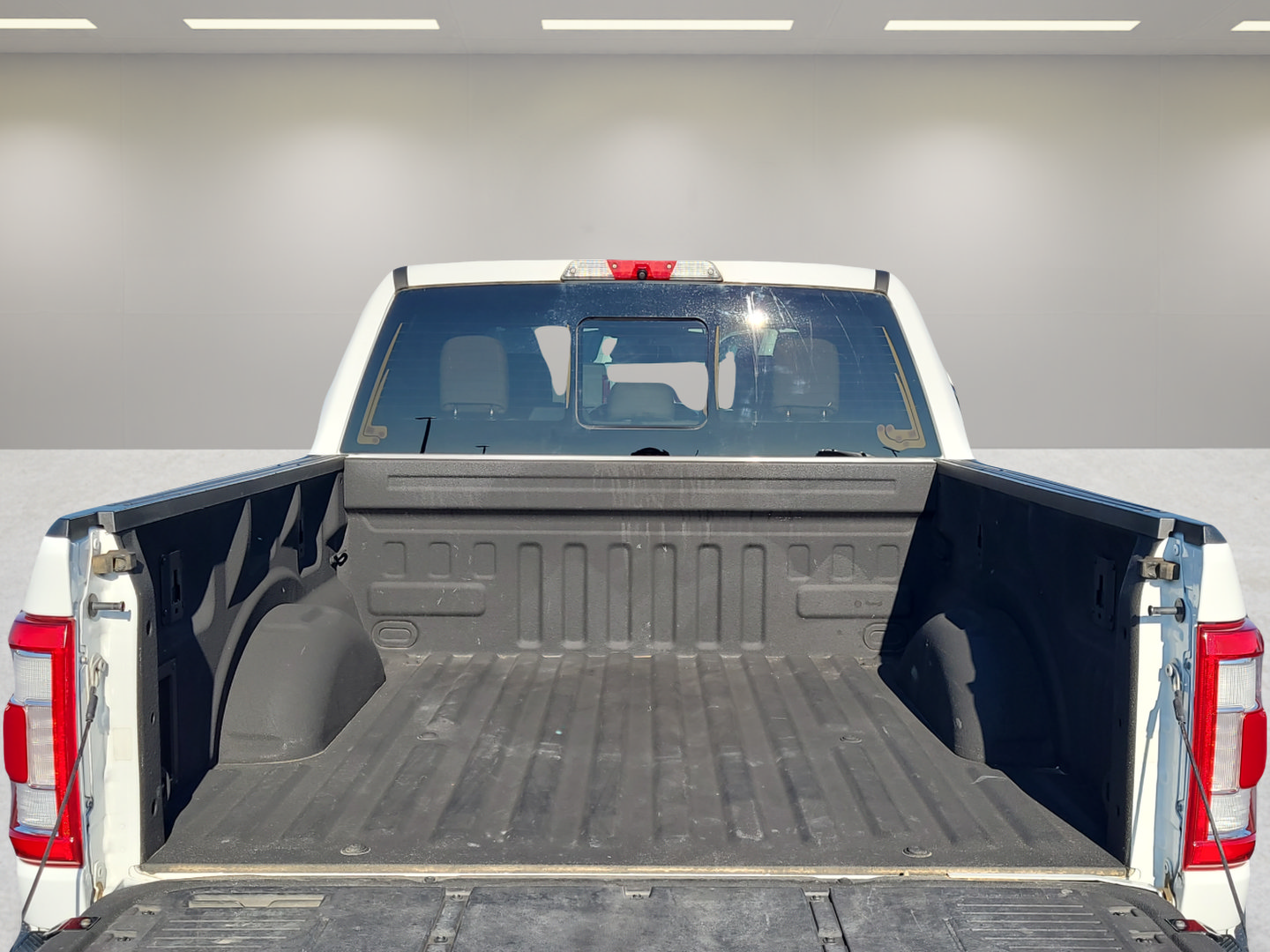 Certified 2023 Ford F150 Lariat w/ Equipment Group 502A High AWD/4WD image 29