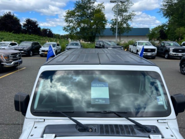 Used 2018 Jeep Wrangler Unlimited Sport S AWD/4WD image 37