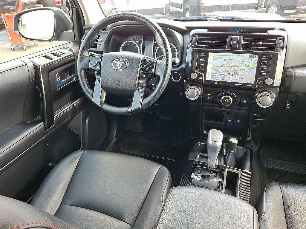 Used 2023 Toyota 4Runner TRD Off-Road Premium w/ Off Road Premium Plus Package AWD/4WD image 15