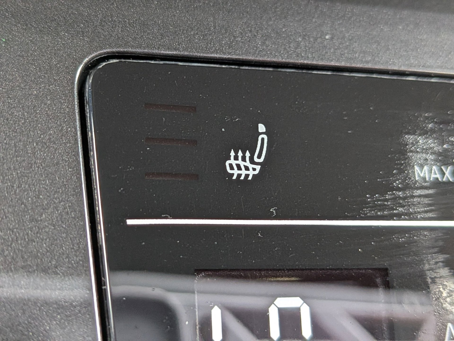 Used 2024 Volkswagen Tiguan SE FWD image 24