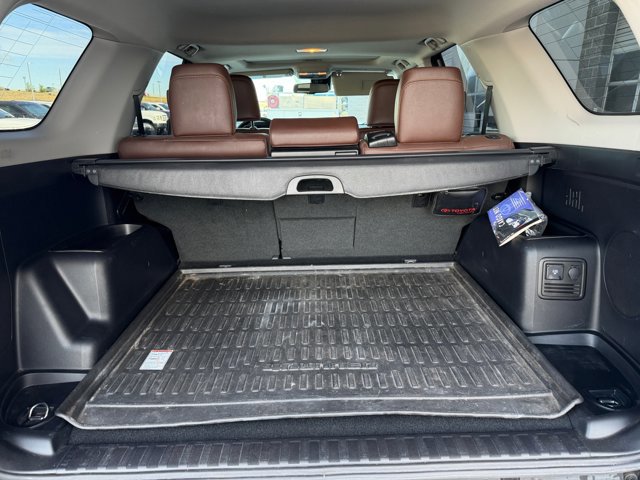 Used 2023 Toyota 4Runner Limited AWD/4WD image 18