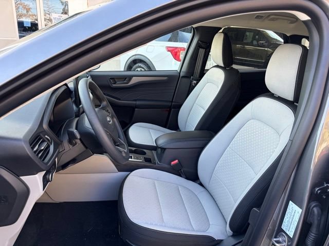 Certified 2026 Ford Escape Active w/ Tech Pack #1 FWD image 10