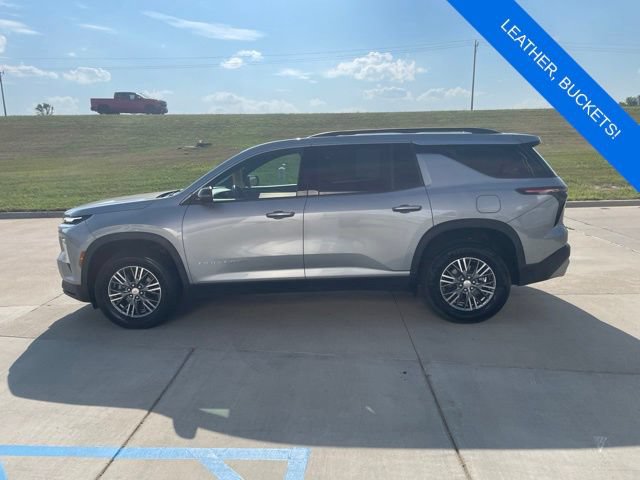 Used 2025 Chevrolet Traverse LT AWD/4WD image 7
