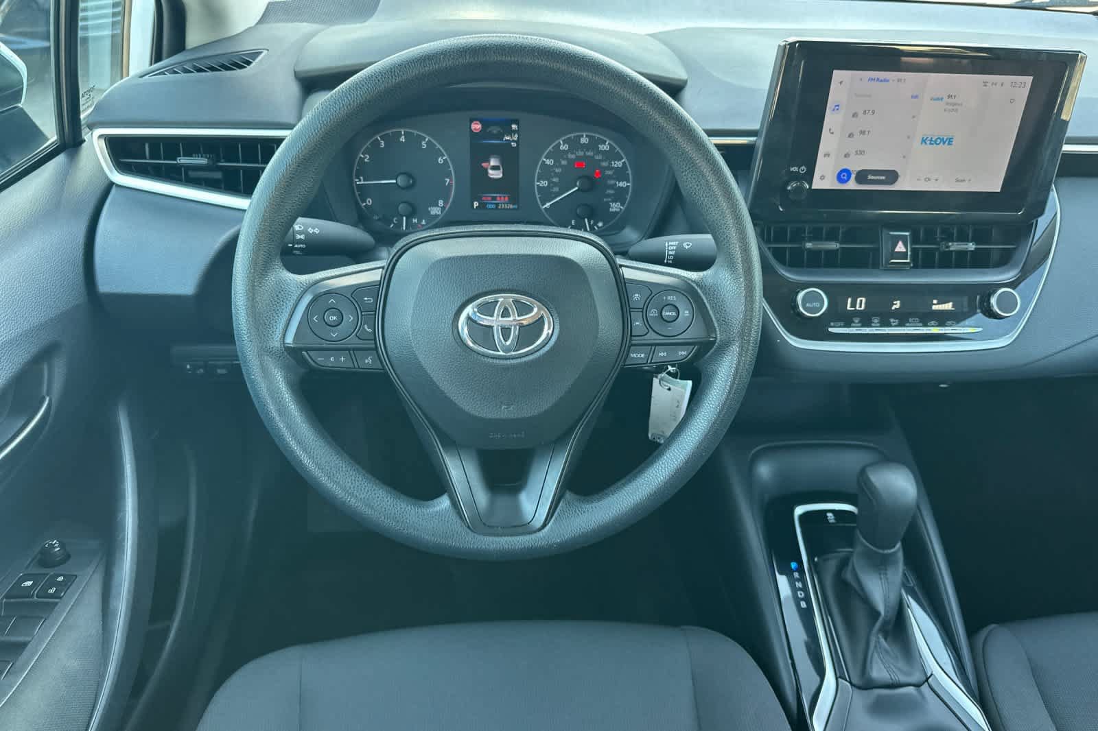 Used 2024 Toyota Corolla LE FWD image 15