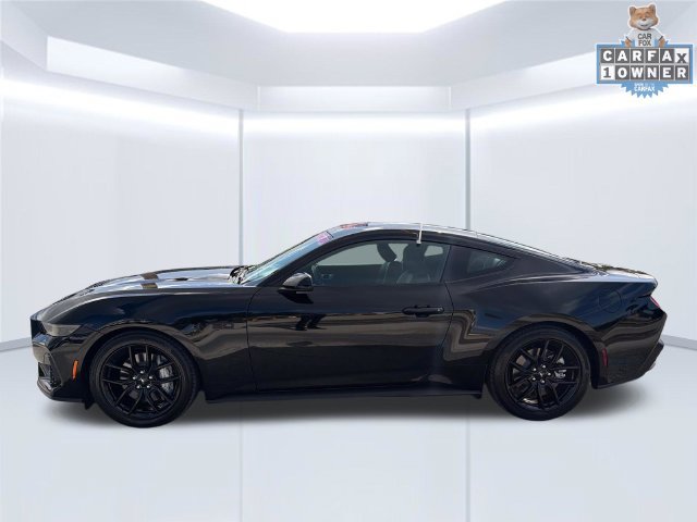 Certified 2025 Ford Mustang GT Premium RWD image 5