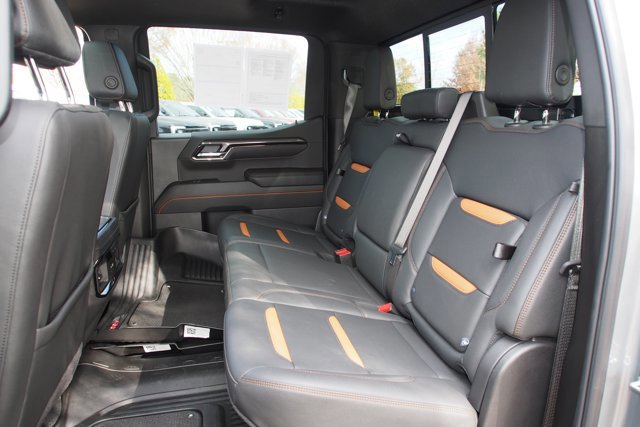 Used 2025 GMC Sierra 1500 AT4 w/ AT4 Premium Package image 19