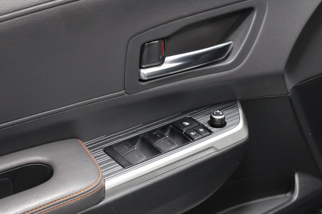 Used 2021 Toyota Sienna XSE w/ XSE Plus Package image 23