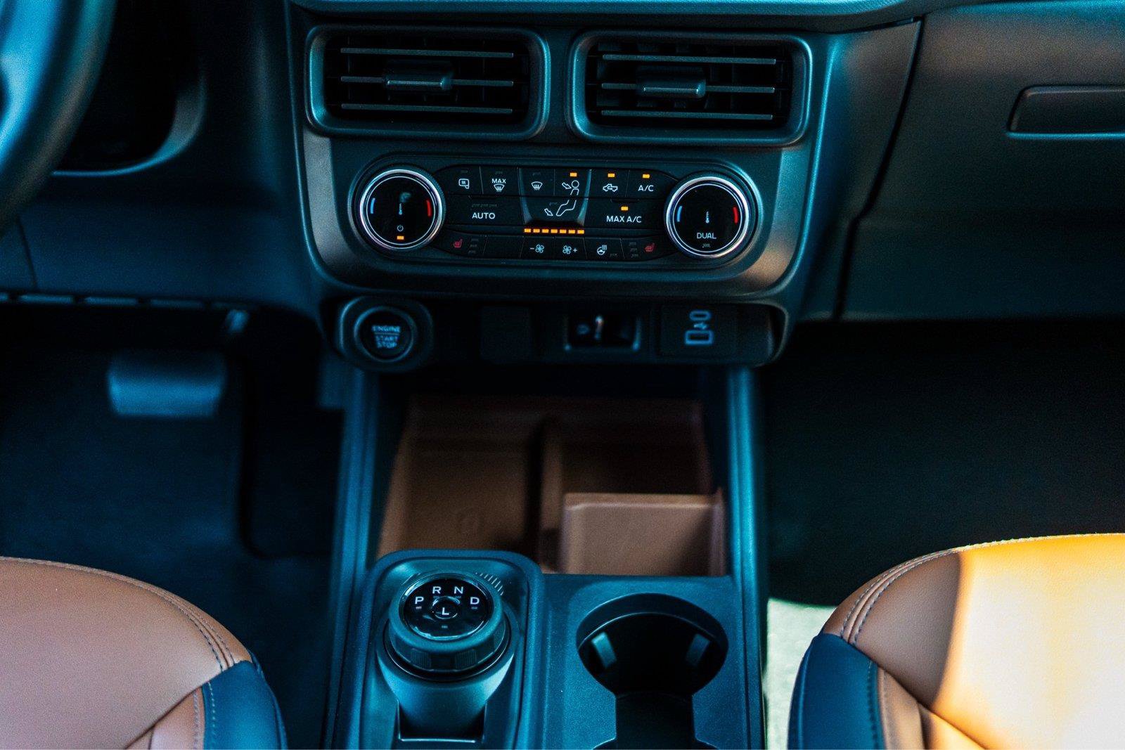 Certified 2023 Ford Maverick Lariat w/ Lariat Luxury Package FWD image 14