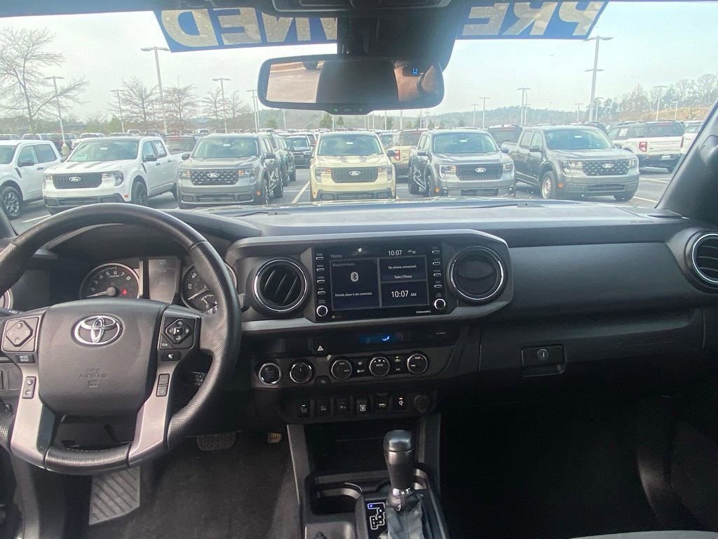 Used 2022 Toyota Tacoma TRD Off-Road w/ Technology Package image 25