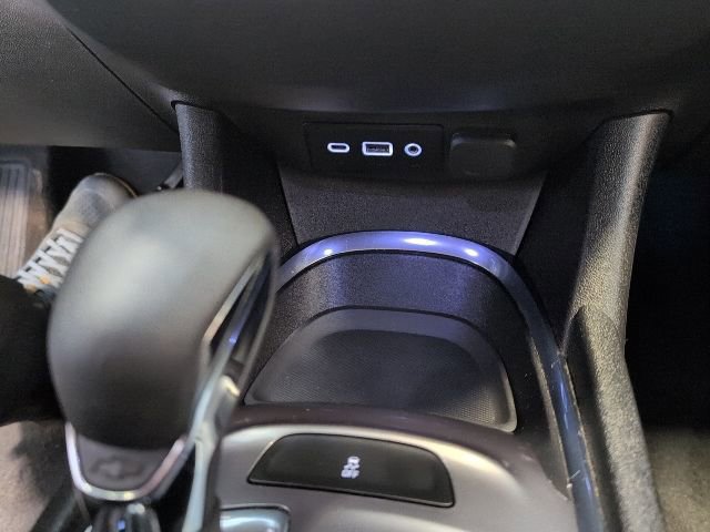 Used 2023 Chevrolet Malibu LT image 25