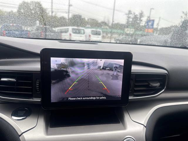 Certified 2022 Ford Explorer XLT w/ Equipment Group 202A image 22