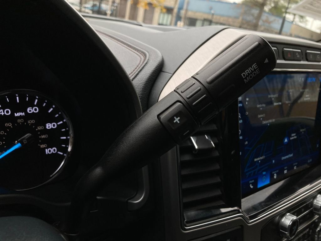 Certified 2022 Ford F350 Platinum w/ Tremor Off-Road Package image 32