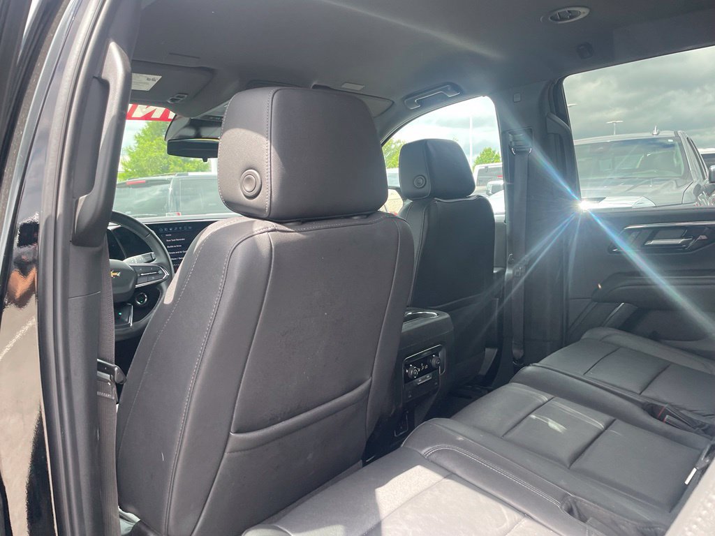 Used 2025 Chevrolet Tahoe LT RWD image 23