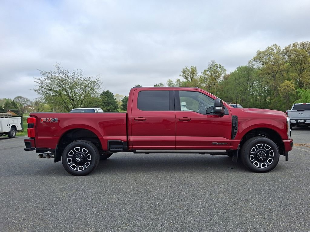 Certified 2025 Ford F250 Platinum w/ FX4 Off-Road Package AWD/4WD image 7