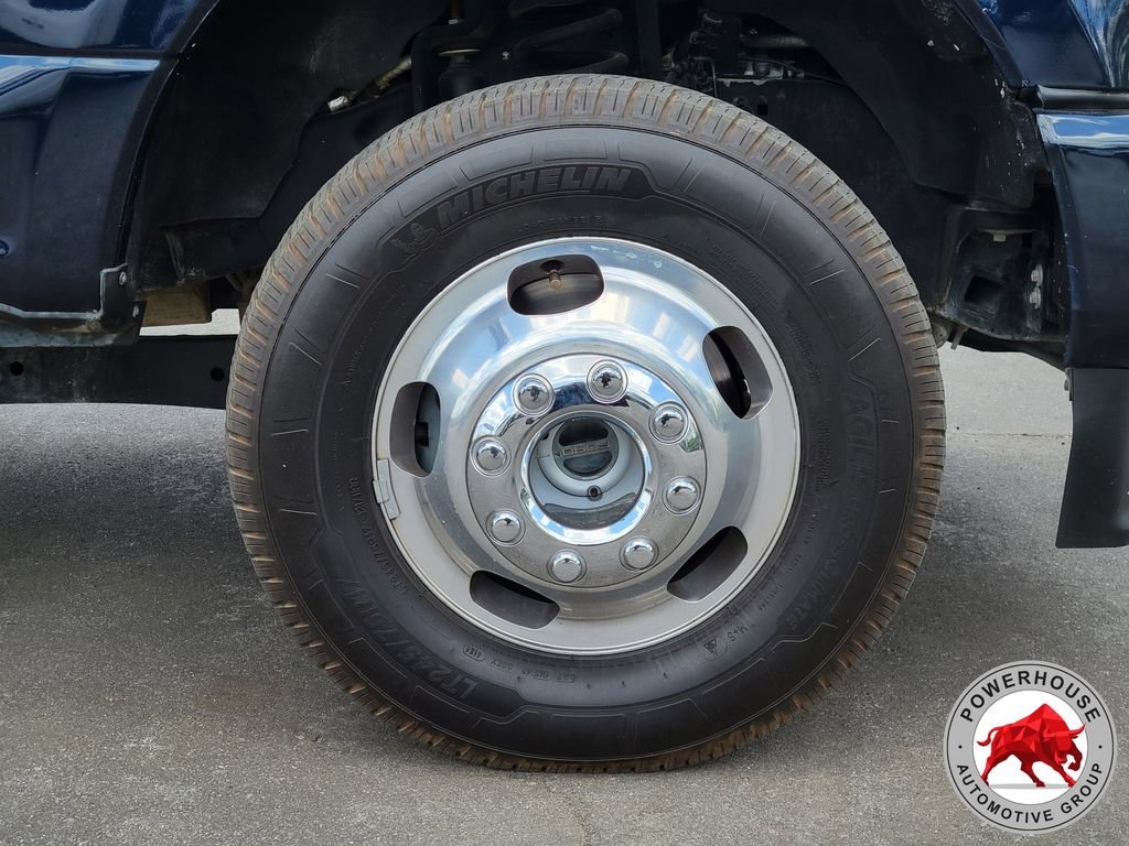 Certified 2022 Ford F350 Platinum AWD/4WD image 34