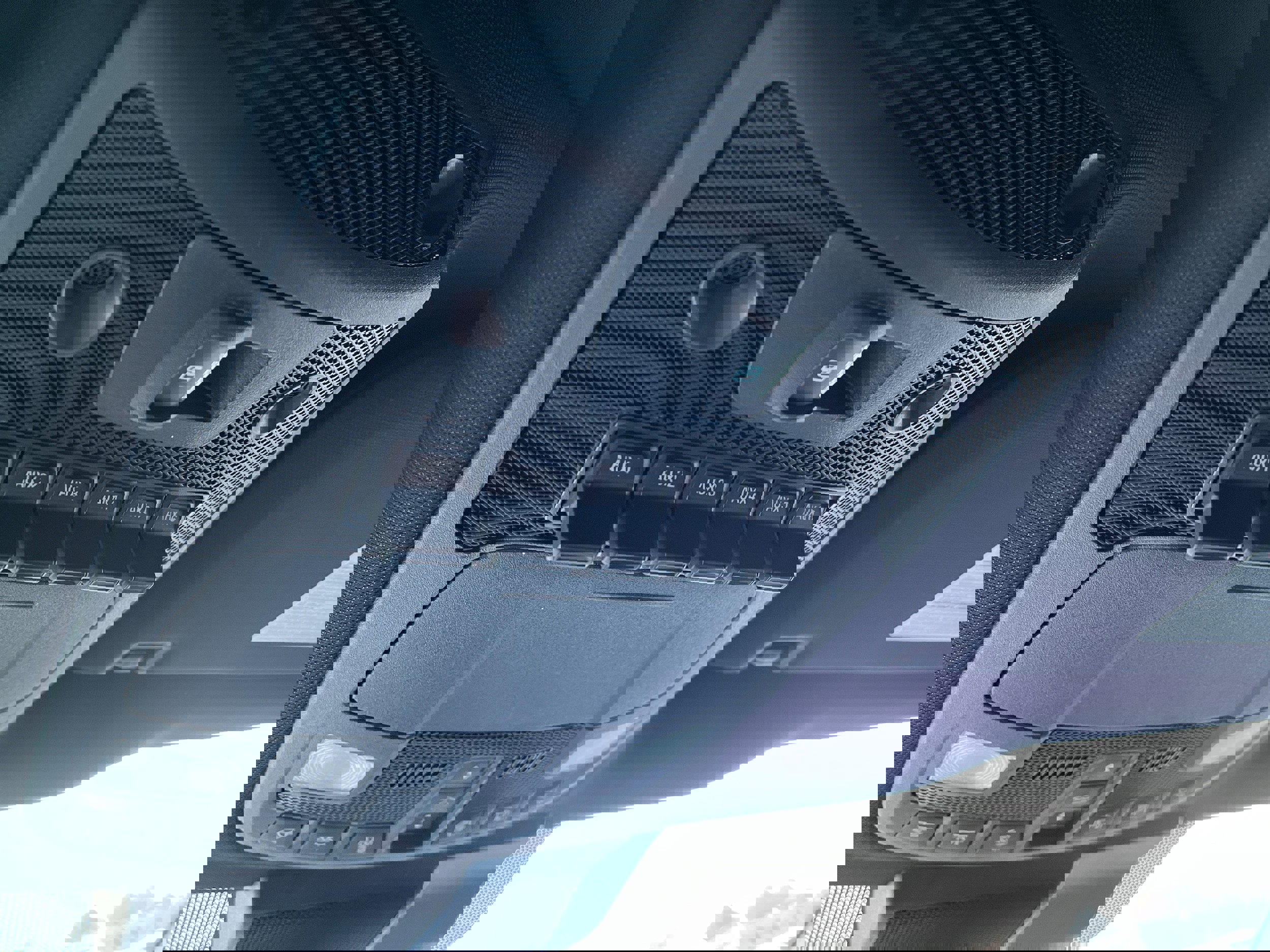 Certified 2022 Ford F250 Lariat w/ Black Appearance Package image 20