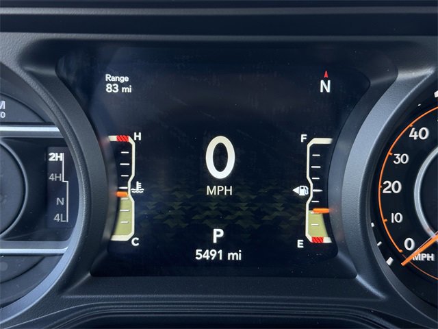 Used 2025 Jeep Wrangler Willys image 14