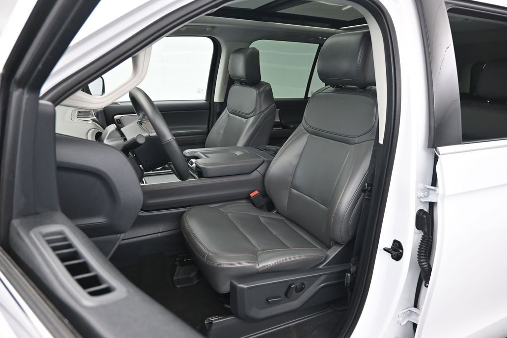 Certified 2025 Ford Expedition Max Active AWD/4WD image 19