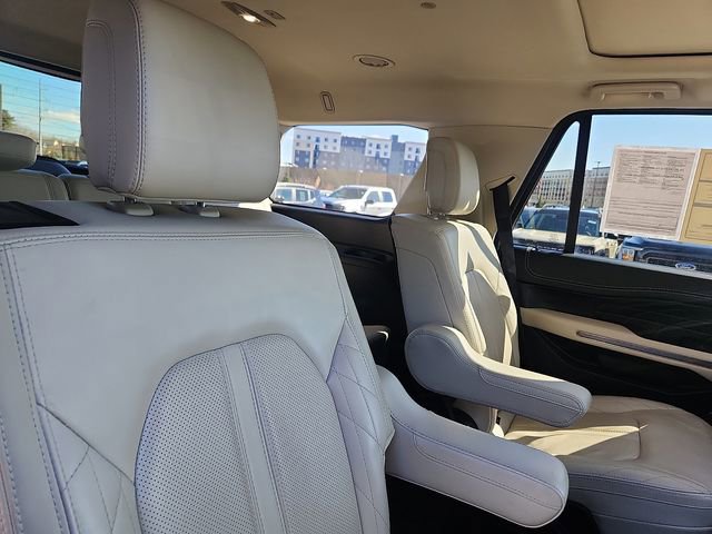 Certified 2021 Ford Expedition Platinum image 29