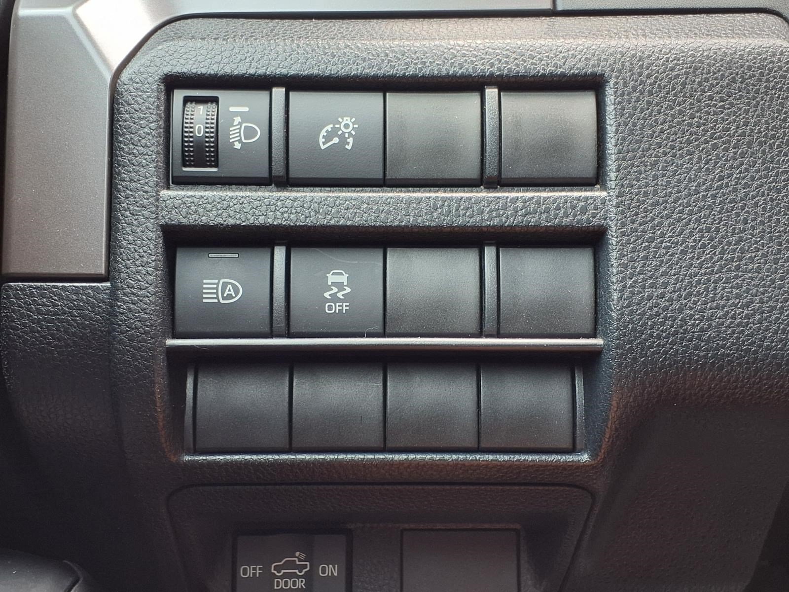 Used 2024 Toyota Tacoma SR5 RWD image 19